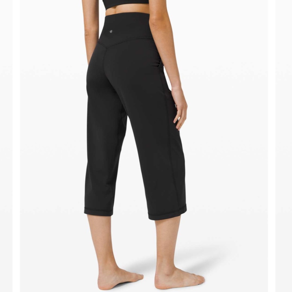 Lululemon Align Wide Leg Crop - women's size 4